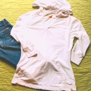 White Sierra Hoodie Size Small